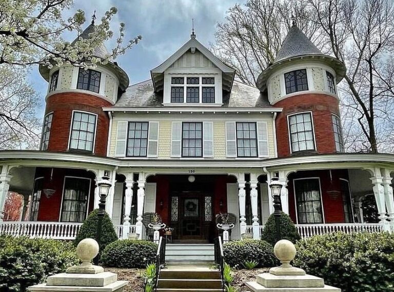 The Gonder Mansion built in 1905 in Strasburg, Pennsylvania