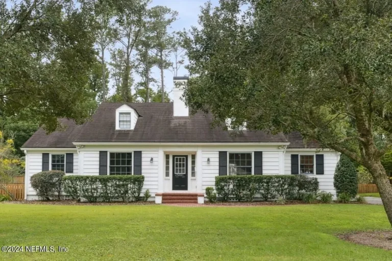 Just Say YES! Stunning Cape Cod Home on Nearly 1 Acre in Ortega!